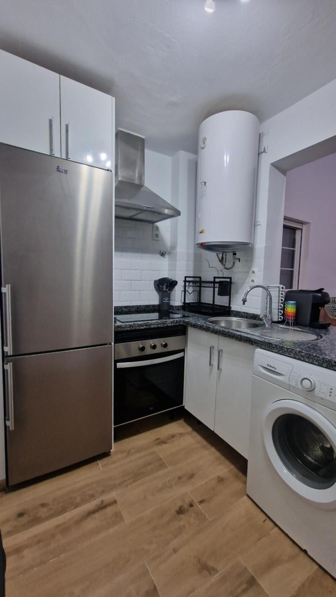 Ds Lealhomes, Patio And Terrace Apartment *